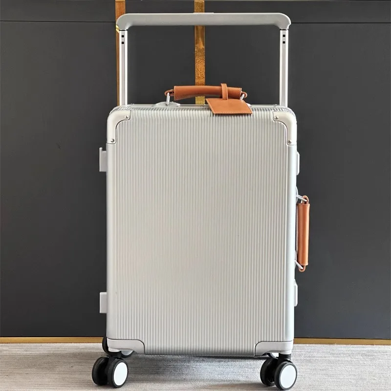 حقيبة سفر بمقبض عريض للرجال وا - مراجعة Aluminum Frame Carry On Luggage وسعره